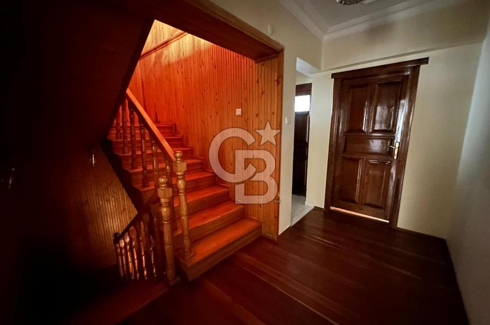 ESKİ BAŞKANIN VİLLASI SATILIK! 320 m² KAPALI GARAJLI