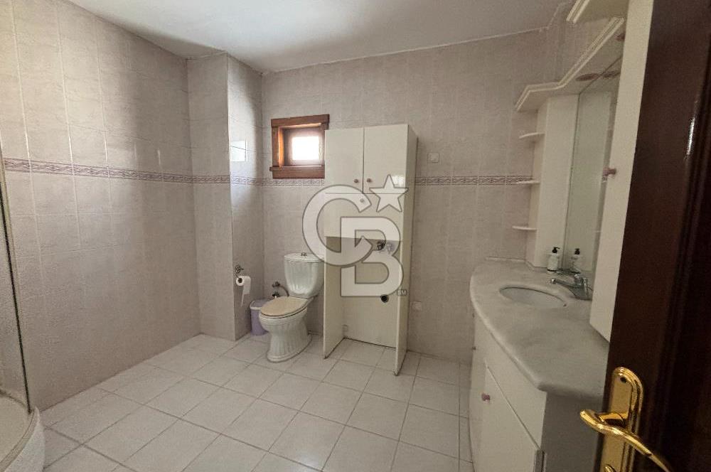 ESKİ BAŞKANIN VİLLASI SATILIK! 320 m² KAPALI GARAJLI