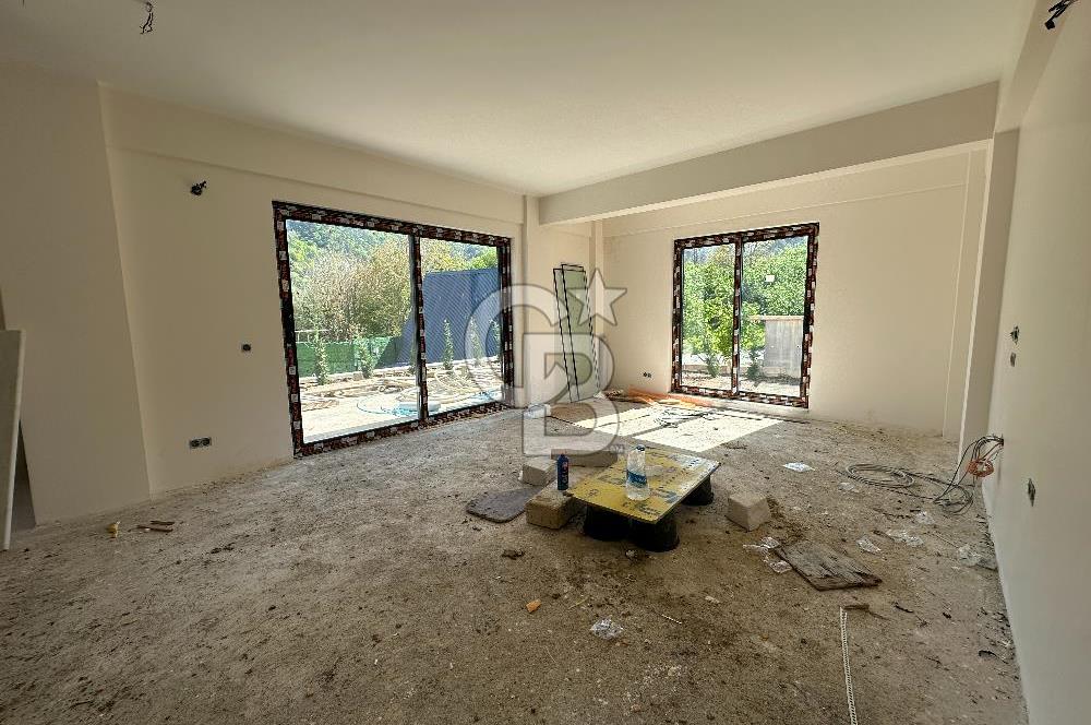 Kuş Sesleriyle Uyanın: Sapancada Orman İçinde 5+1 Doğa Villa
