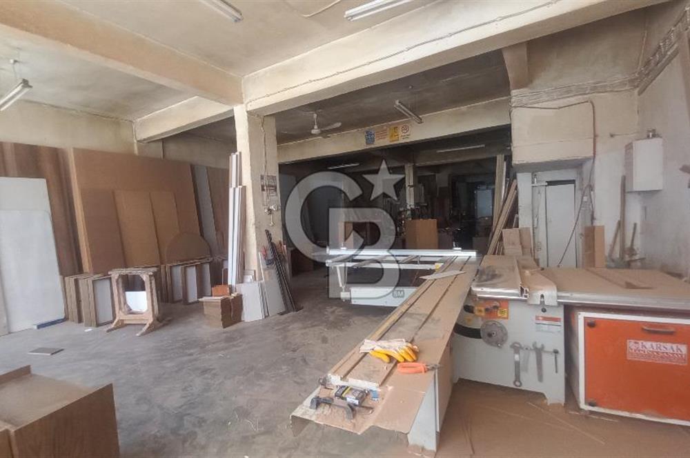 Karabağlar Sanayi Sitesi Mobilya Imalathanecileri İçinde 3 Katlı Komple Satılık İş Yeri