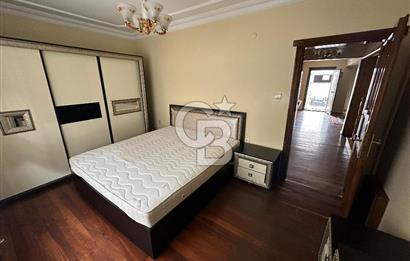 ESKİ BAŞKANIN VİLLASI SATILIK! 320 m² KAPALI GARAJLI