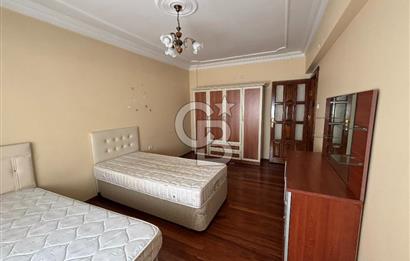 ESKİ BAŞKANIN VİLLASI SATILIK! 320 m² KAPALI GARAJLI