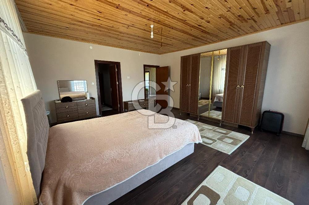 Doğayla İç İçe, Eşyalarıyla Hazır! Mudurnuda 284 m² Müstakil