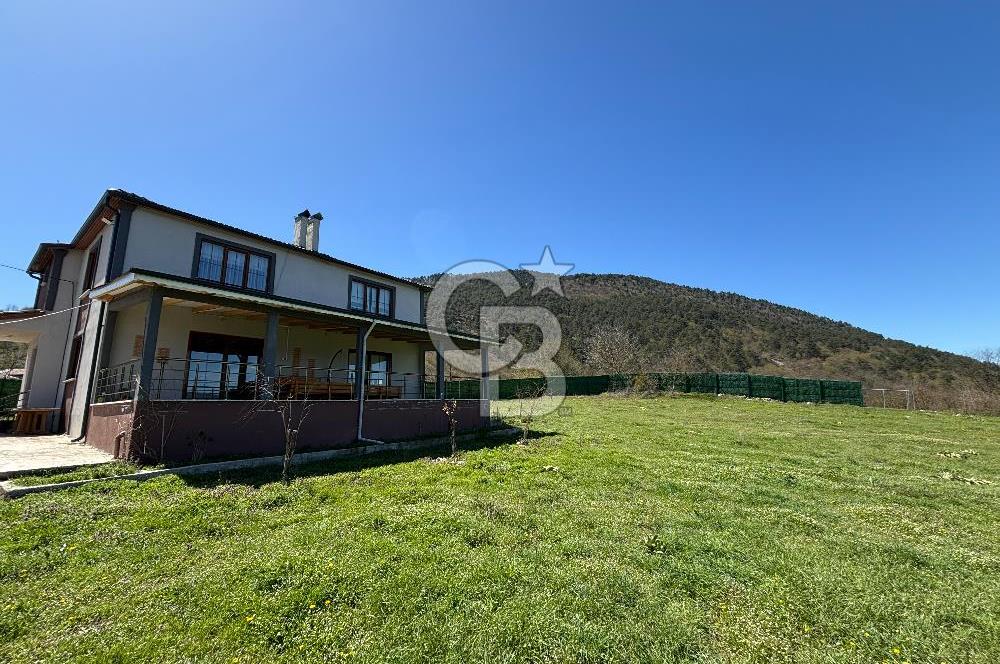 Doğayla İç İçe, Eşyalarıyla Hazır! Mudurnuda 284 m² Müstakil