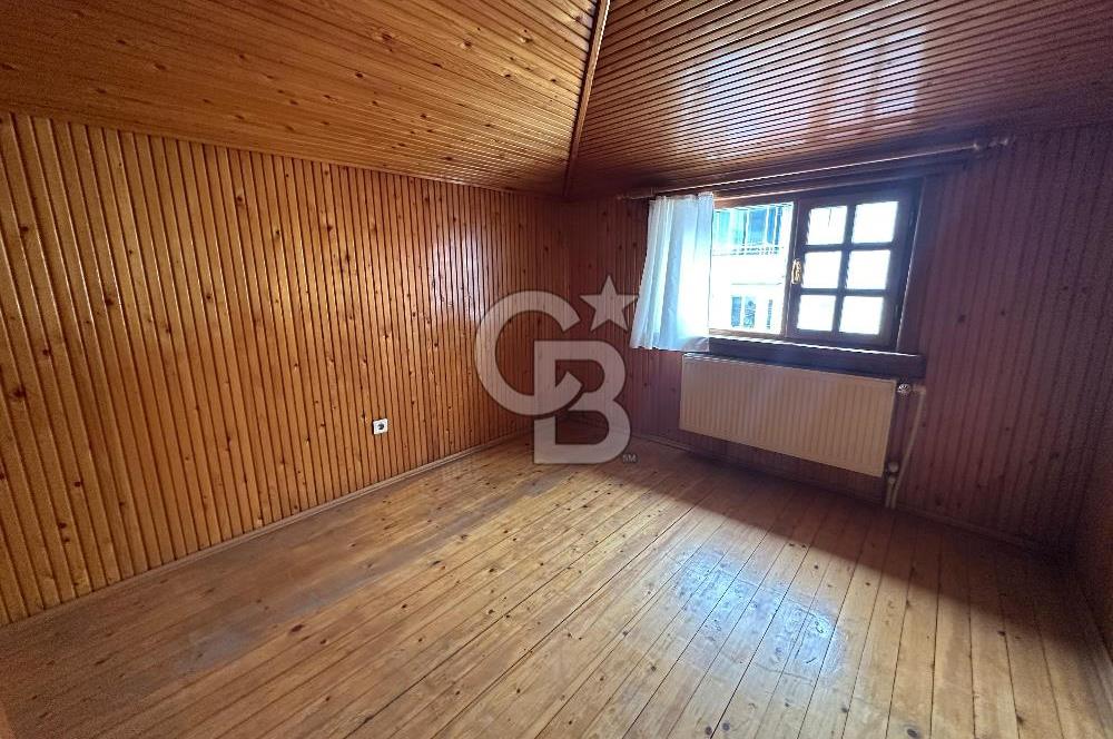 ESKİ BAŞKANIN VİLLASI SATILIK! 320 m² KAPALI GARAJLI