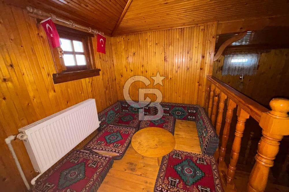 ESKİ BAŞKANIN VİLLASI SATILIK! 320 m² KAPALI GARAJLI