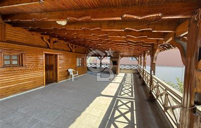 ESKİ BAŞKANIN VİLLASI SATILIK! 320 m² KAPALI GARAJLI