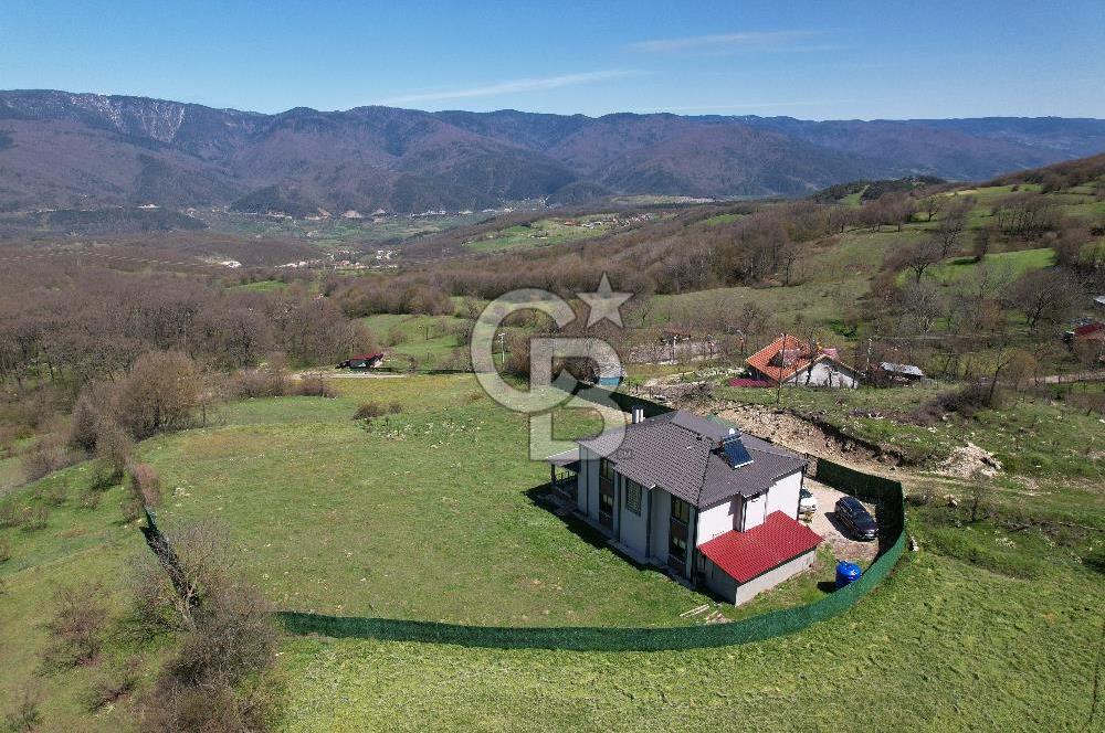 Doğayla İç İçe, Eşyalarıyla Hazır! Mudurnuda 284 m² Müstakil
