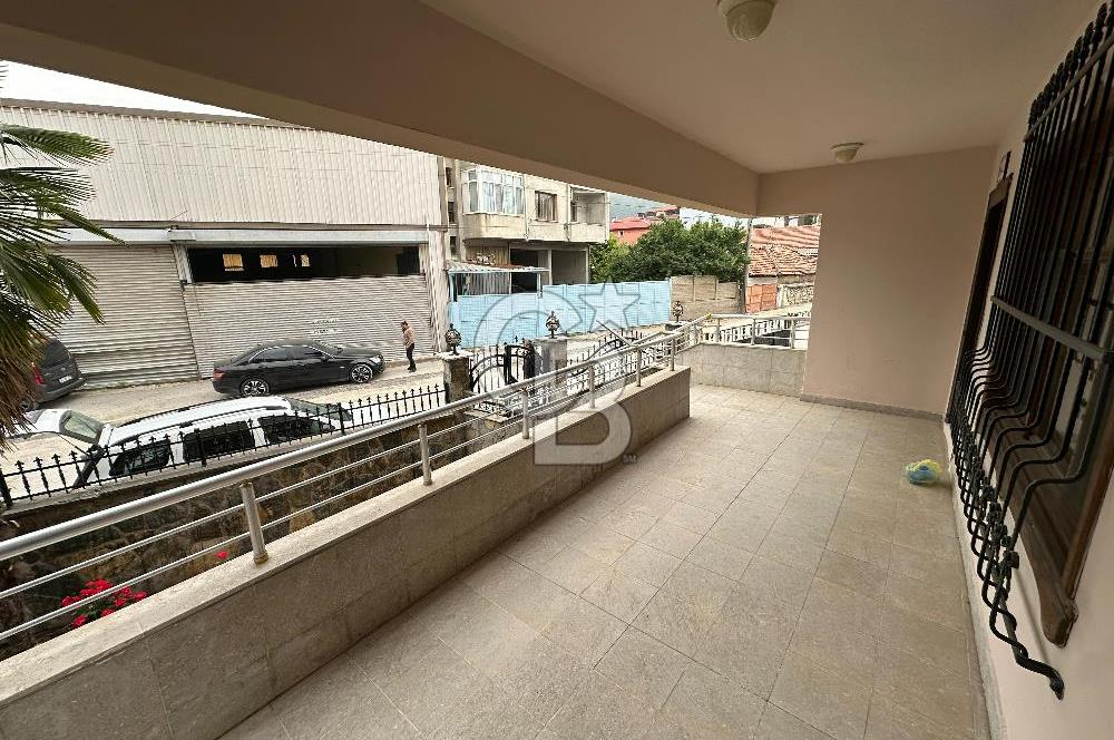 ESKİ BAŞKANIN VİLLASI SATILIK! 320 m² KAPALI GARAJLI