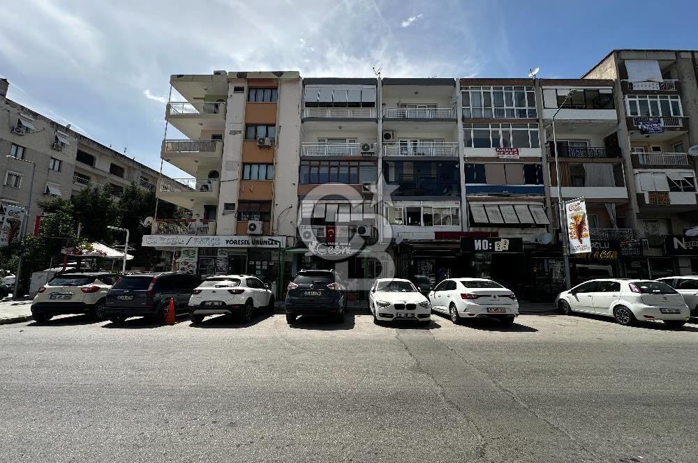 KARŞIYAKA RÜŞTÜ ŞARDAĞ CADDESİNDE 3+1 KİRALIK DAİRE