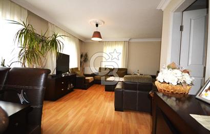 Urla Satılık 5+1 Bahçeli Müstakil Villa