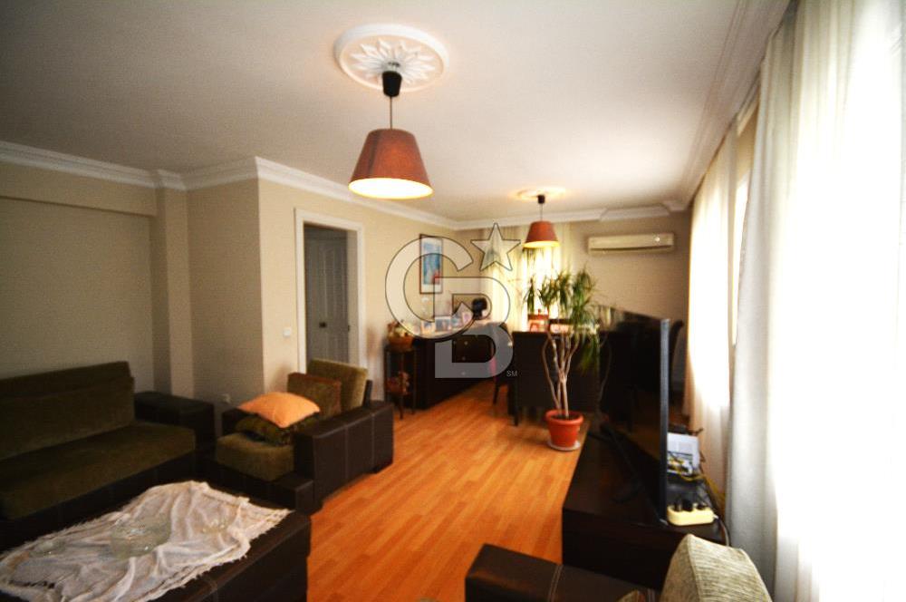 Urla Satılık 5+1 Bahçeli Müstakil Villa