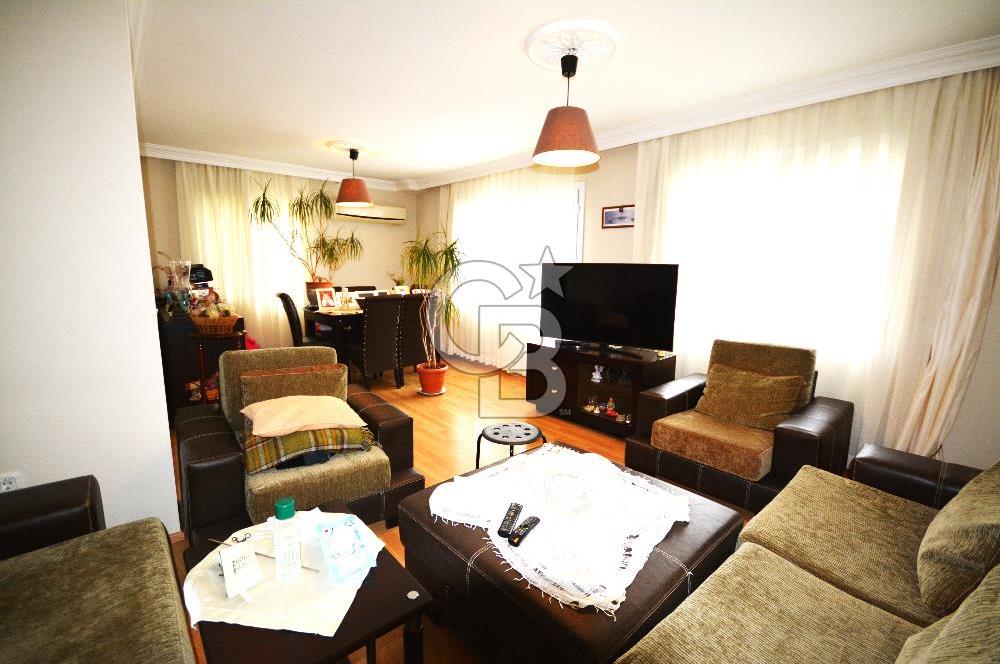 Urla Satılık 5+1 Bahçeli Müstakil Villa