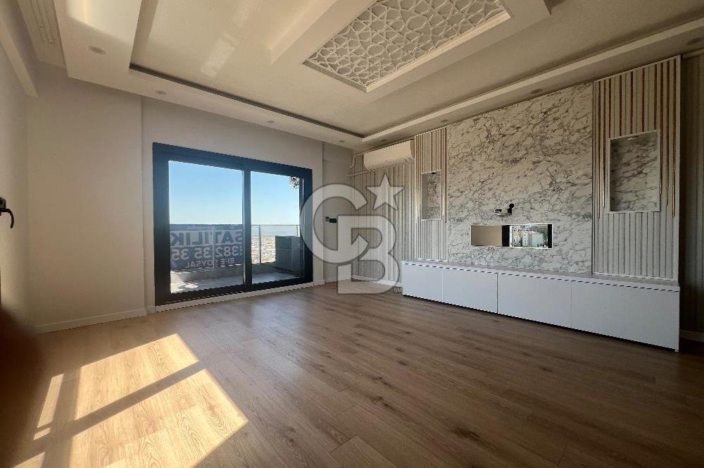 Çiğli esentepe de deniz manzaralı lüks 2 + 1 daire
