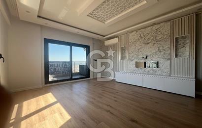 Çiğli esentepe de deniz manzaralı lüks 2 + 1 daire