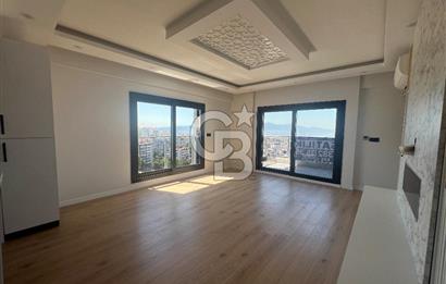 Çiğli esentepe de deniz manzaralı lüks 2 + 1 daire