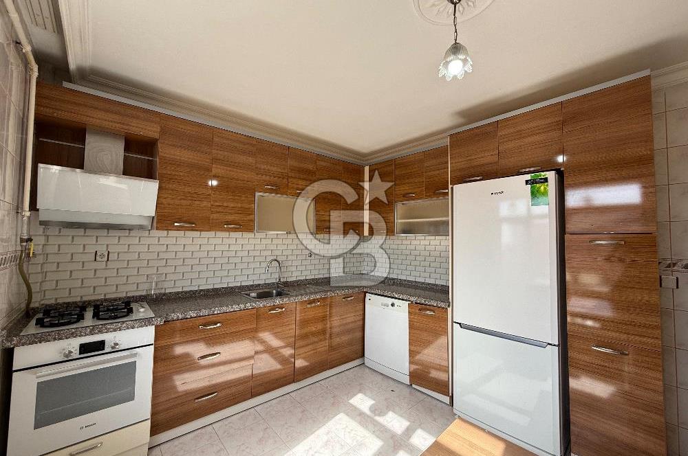 MALTEPE FINDIKLI MAHALLESİNDE EŞYALI KİRALIK 3+1