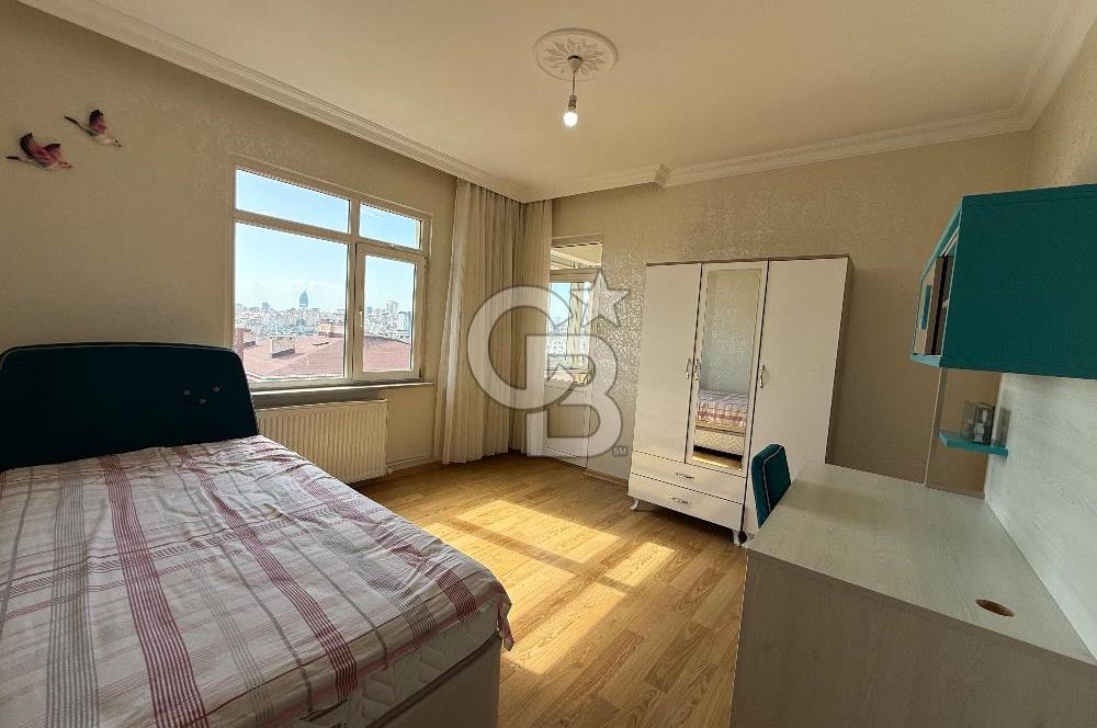 MALTEPE FINDIKLI MAHALLESİNDE EŞYALI KİRALIK 3+1