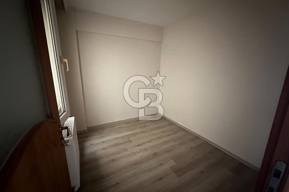 KARŞIYAKA RÜŞTÜ ŞARDAĞ CADDESİNDE 3+1 KİRALIK DAİRE