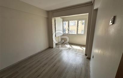KARŞIYAKA RÜŞTÜ ŞARDAĞ CADDESİNDE 3+1 KİRALIK DAİRE