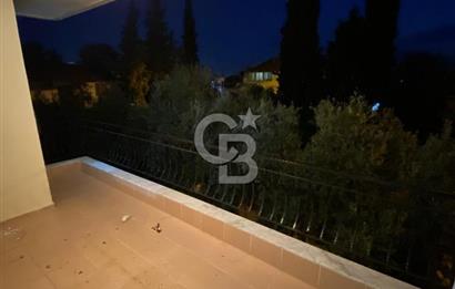 TRAMVAYA YAKIN ÇAMLIBELDE 2+1 ARA KAT FIRSAT DAİRE