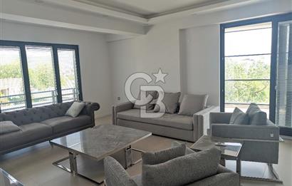 UMURBEY'DE HAVUZLU İKİZ TRİPLEKS 