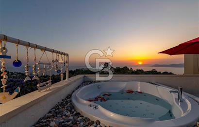 Fethiye Faralya’da Satılık Yüksek Gelir Getiren Doğanın İçinde Yatırımlık Butik Otel 