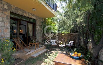 Fethiye Faralya’da Satılık Yüksek Gelir Getiren Doğanın İçinde Yatırımlık Butik Otel 