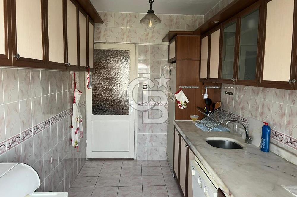 Kadıköy Merdivenköyde 3+1 kiralık daire 