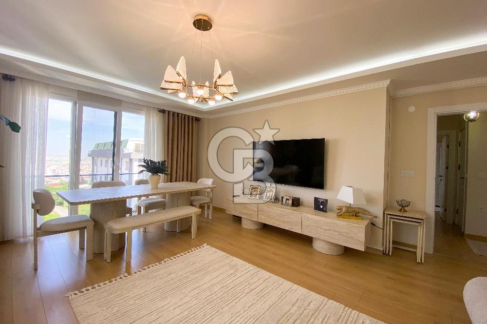 PENDİK ÇINAR LİFE SİTESİNDE ÖZEL TASARIM VE EŞYALI 3+1 SATILIK