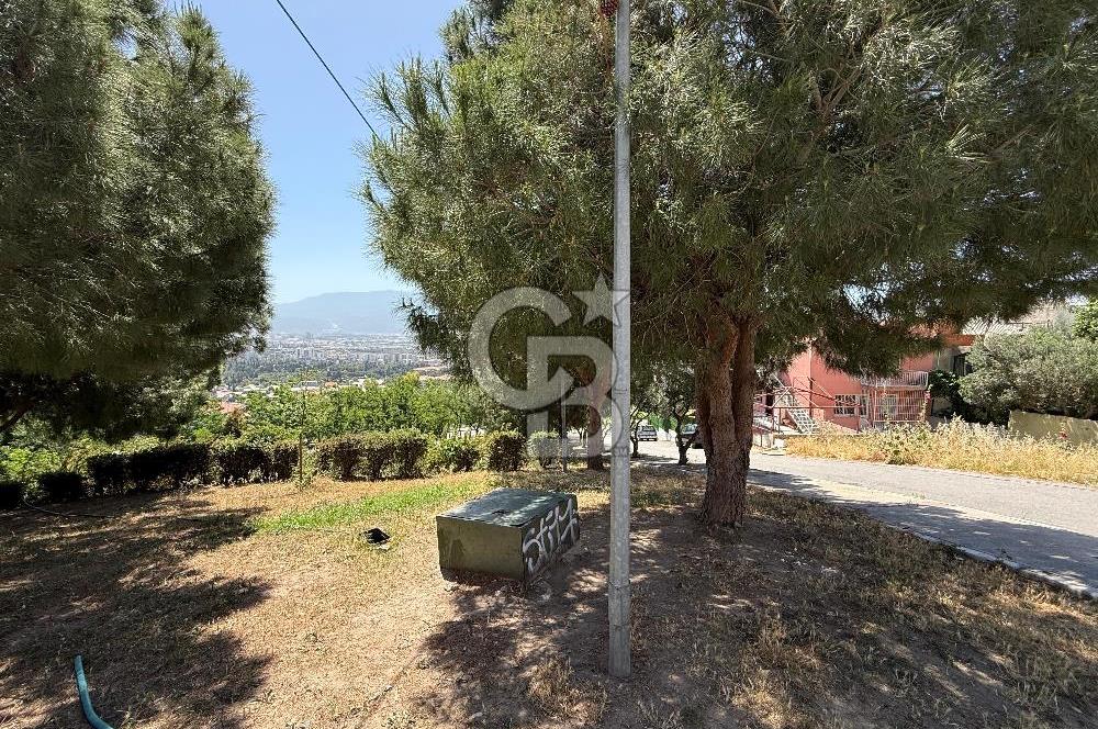 BORNOVA KIZILAY'DA EMSALSİZ SATILIK ARSA