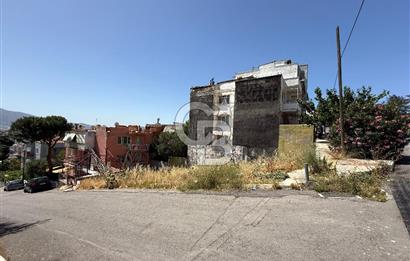 BORNOVA KIZILAY'DA EMSALSİZ SATILIK ARSA