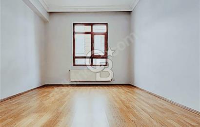  ANAVATAN CADDESİNE YAKIN GENİŞ SATILIK 4+1 FIRSAT DAİRE  