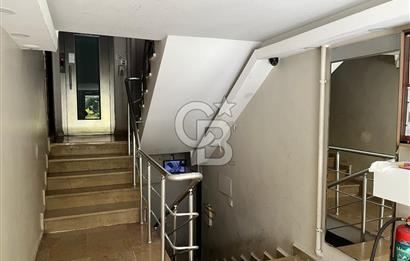 Kadıköy Merdivenköyde 3+1 kiralık daire 