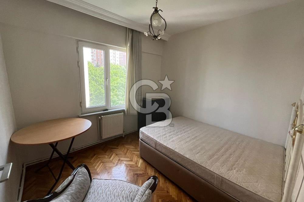 Kadıköy Merdivenköyde 3+1 kiralık daire 