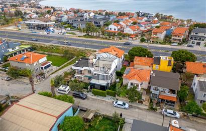 URLA KALABAK MAH. SATILIK 4+1 TRİPLEKS VİLLA