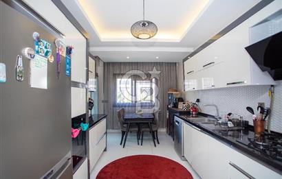 Menemen Ulus Mahalle Karanfil Evlerinde Satılık 3+1 140m2 Daire