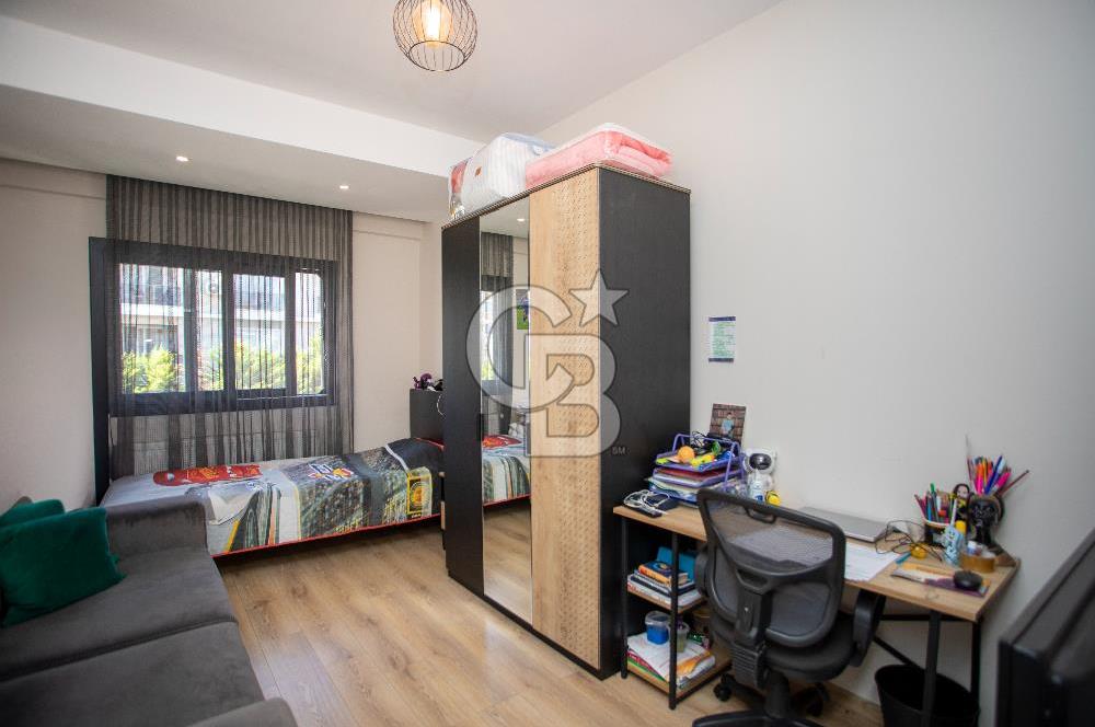 Menemen Ulus Mahalle Karanfil Evlerinde Satılık 3+1 140m2 Daire