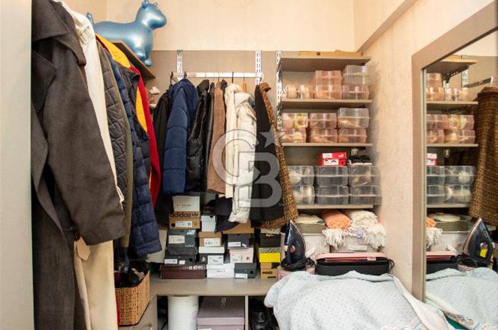 Menemen Ulus Mahalle Karanfil Evlerinde Satılık 3+1 140m2 Daire