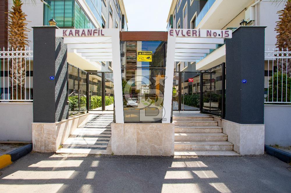 Menemen Ulus Mahalle Karanfil Evlerinde Satılık 3+1 140m2 Daire