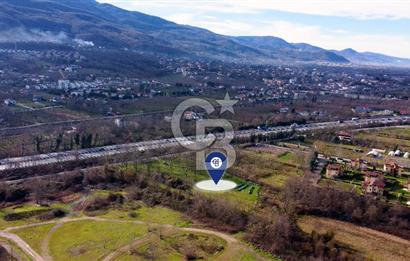 CB AKADEMİ MAŞUKİYE ASFALT CEPHE SATILIK 8376 m2 TARLA