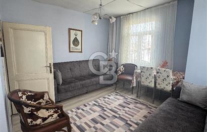 Beyoğlu Kumbaracı Yokuşunda Ortak Teraslı 4.kat 2+1 satılık