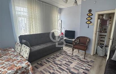 Beyoğlu Kumbaracı Yokuşunda Ortak Teraslı 4.kat 2+1 satılık