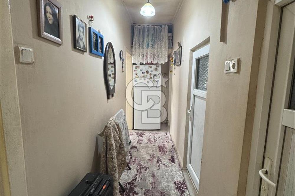 Beyoğlu Kumbaracı Yokuşunda Ortak Teraslı 4.kat 2+1 satılık