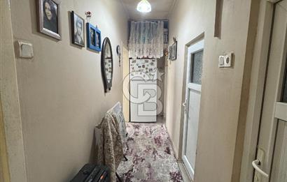 Beyoğlu Kumbaracı Yokuşunda Ortak Teraslı 4.kat 2+1 satılık