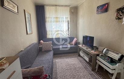 Beyoğlu Kumbaracı Yokuşunda Ortak Teraslı 4.kat 2+1 satılık