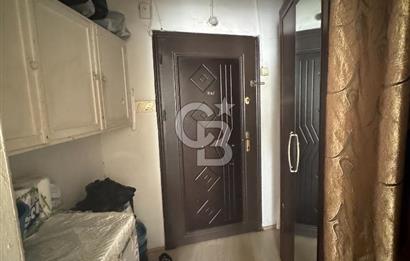 Beyoğlu Kumbaracı Yokuşunda Ortak Teraslı 4.kat 2+1 satılık