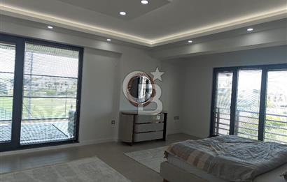 UMURBEY'DE HAVUZLU İKİZ TRİPLEKS 