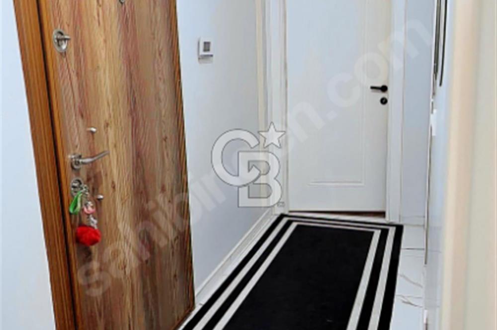 Kemerburgaz meydanda satılık 1+1 geniş daire