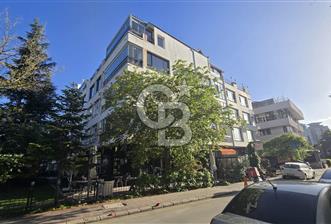 CİNNAH NO: 82 ATAKULE KARŞISI 1.KAT 4+1 SATILIK DAİRE